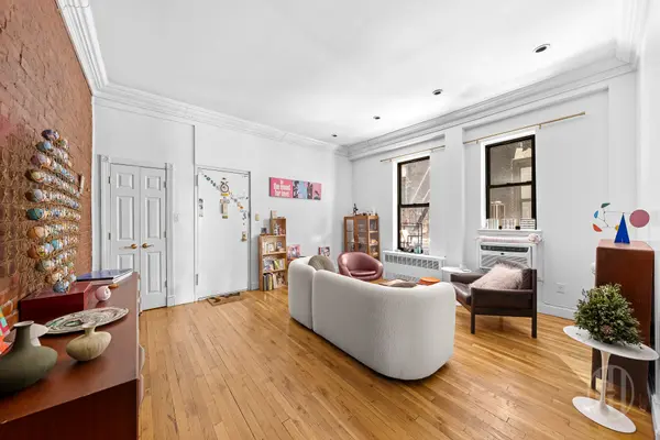 74 W 85th St #5, New York, NY 10024