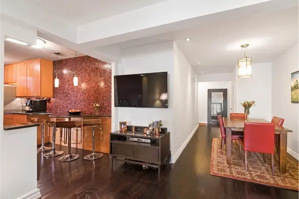 54 E 8th St #3J, New York, NY 10003