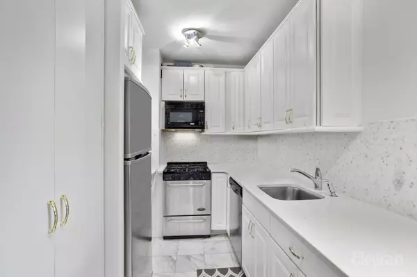 New York, NY 10017-2120,212 E 47th St #16D