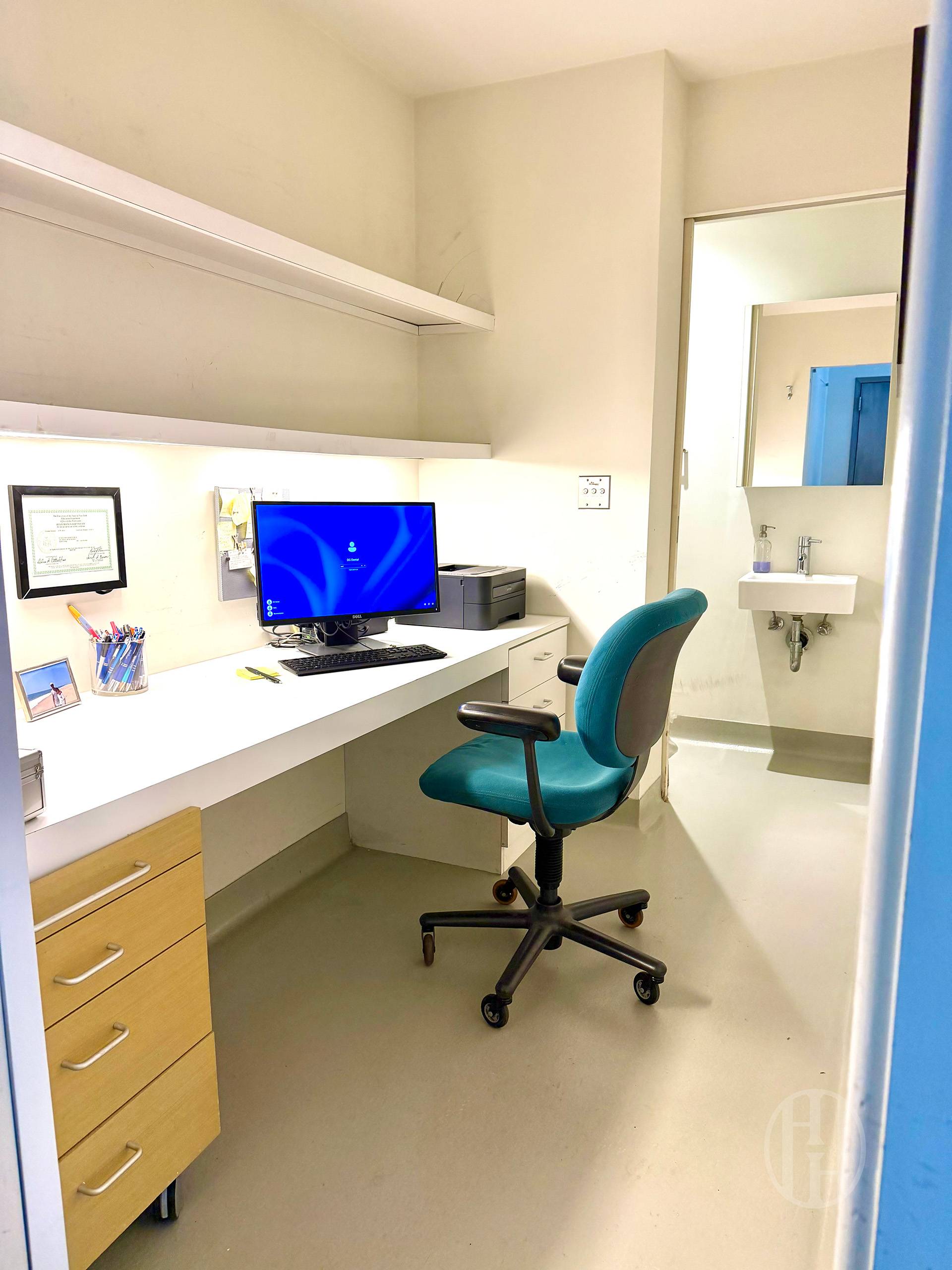 367 West 49th Street TH 1D Clinton New York NY 10019