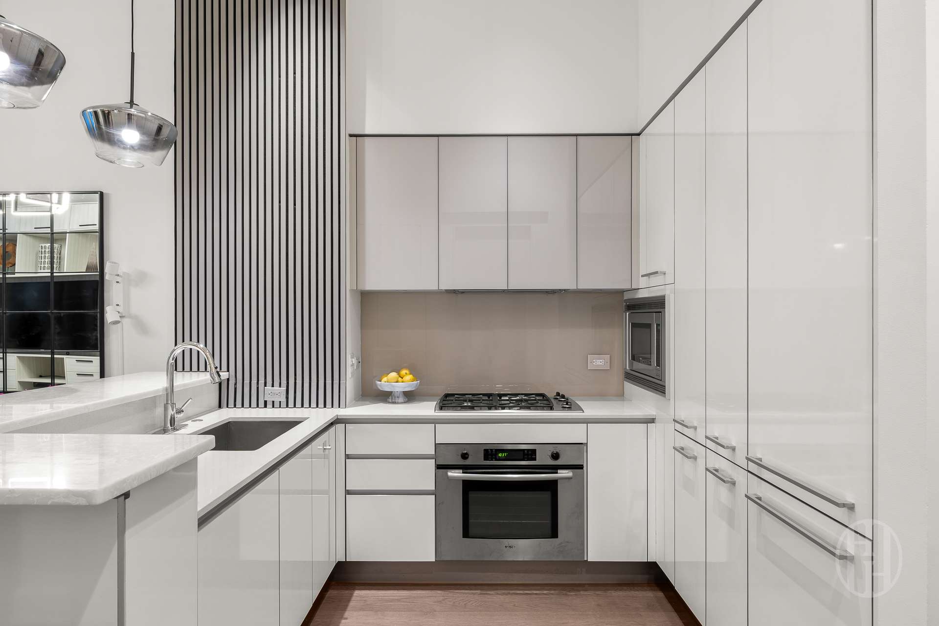 25 Broad Street Financial District New York NY 10004