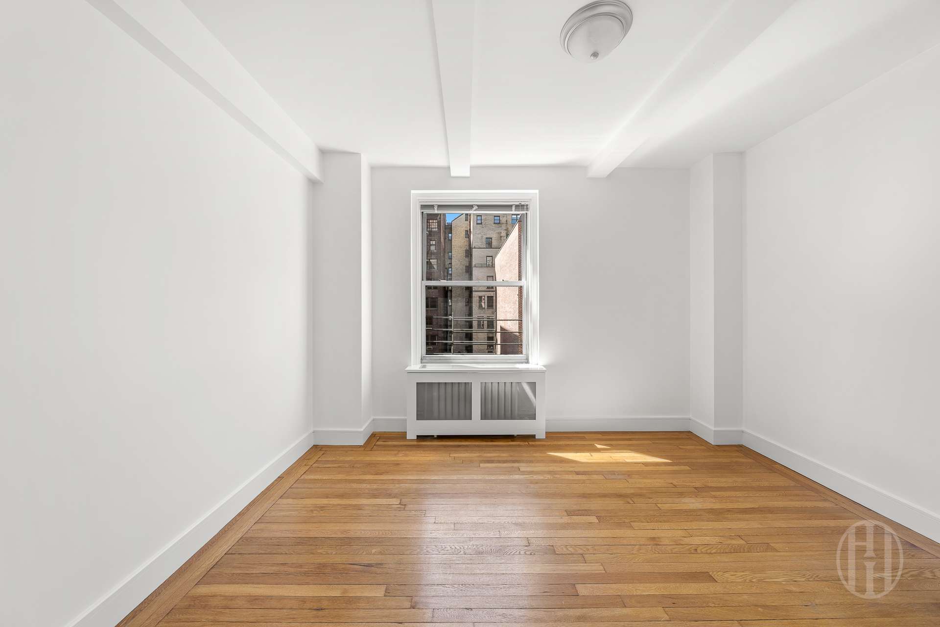 325 West 45th Street 807 Clinton New York NY 10036