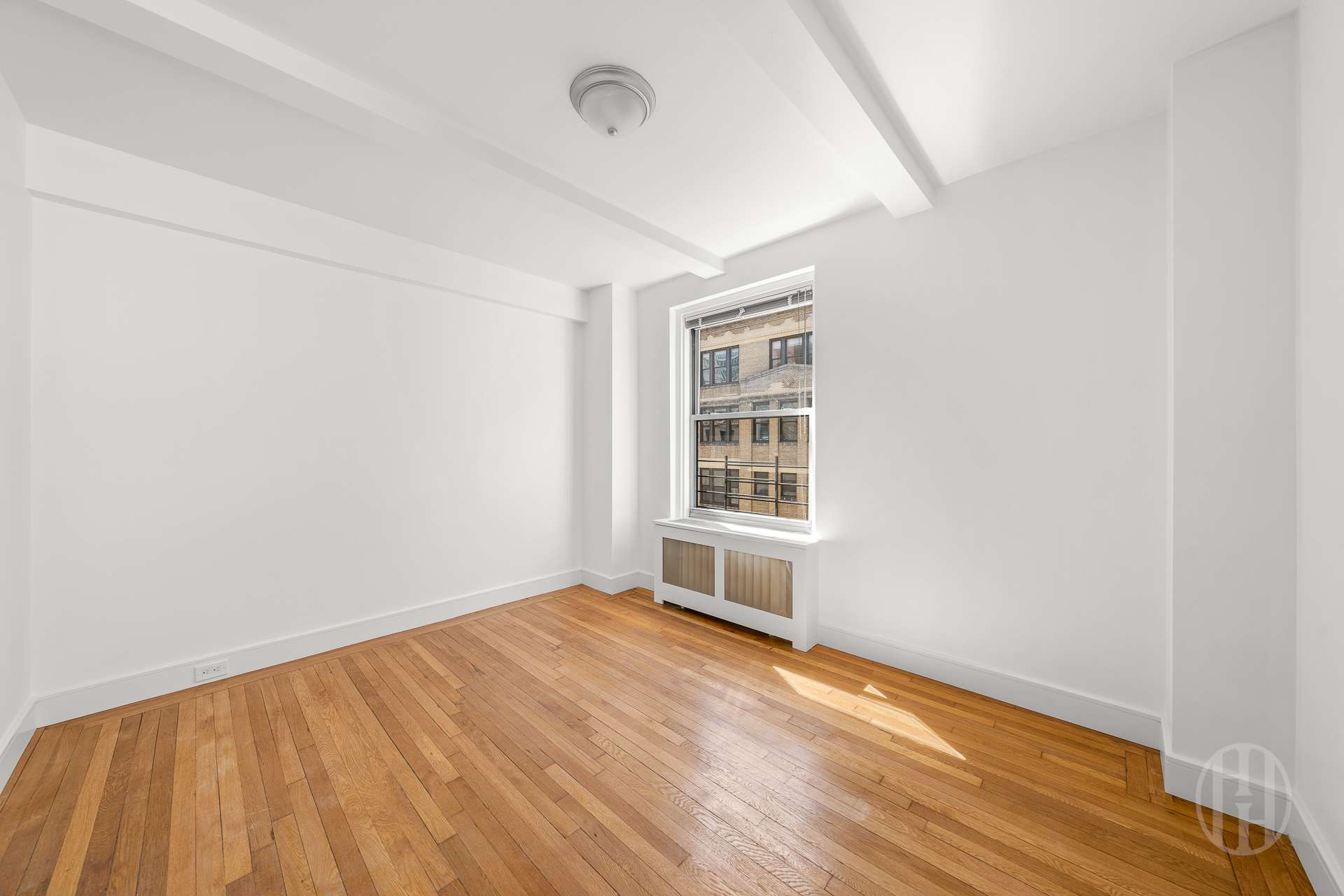 325 West 45th Street 807 Clinton New York NY 10036