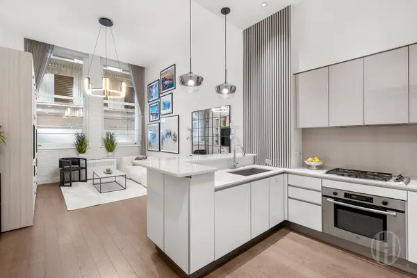 25 Broad St ## 4K, New York, NY 10004