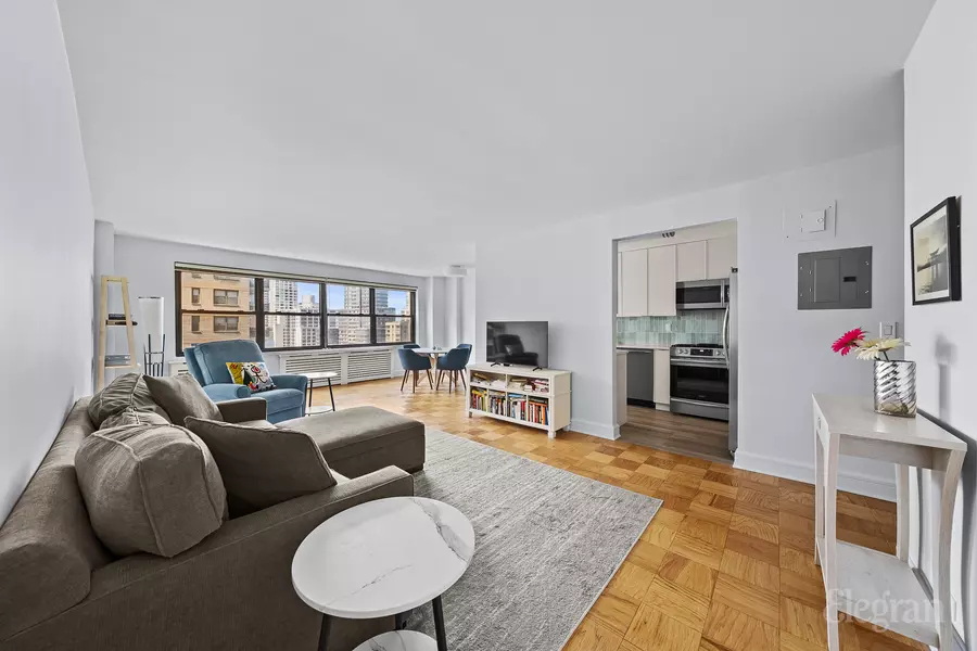 205 W End Ave #15M, New York, NY 10023
