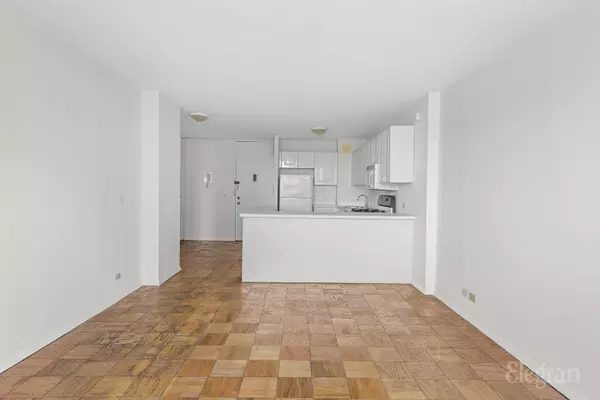 New York, NY 10128,345 E 93rd St #24G