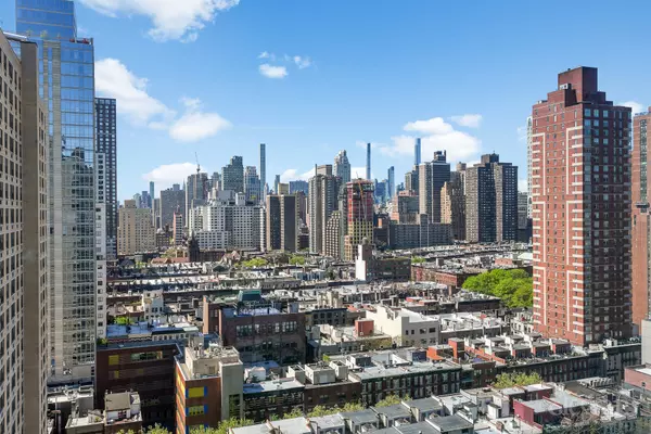 New York, NY 10128,345 E 93rd St #24G