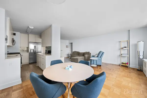 205 W End Ave #15M, New York, NY 10023