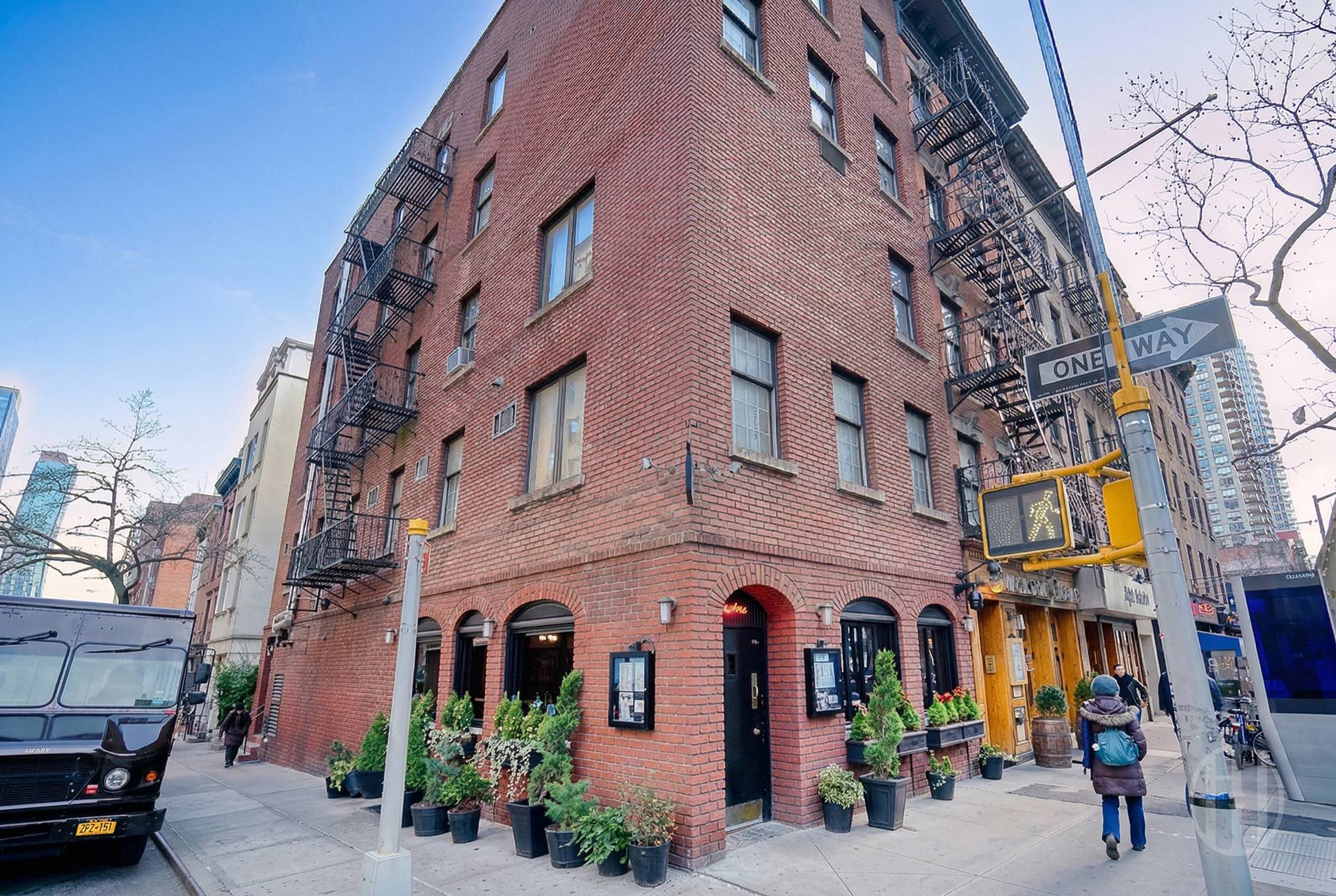 200 East 35th Street 4 Murray Hill New York NY 10016
