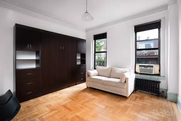 317 E 18th St #3E, New York, NY 10003-2769