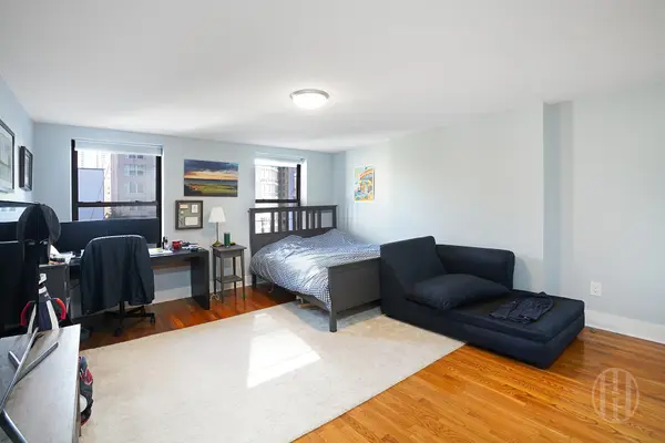 515 3rd Ave #4, New York, NY 10016