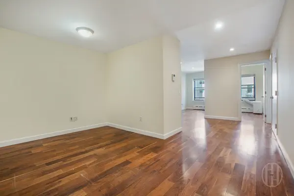513 3rd Ave, New York, NY 10016