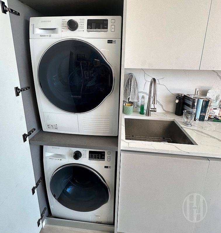 733 Ocean Parkway 8A Kensington Brooklyn NY 11230