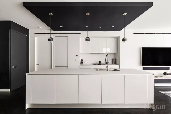New York, NY 10013,1 York Street #4-F