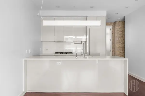 300 E 23rd St #6A, New York, NY 10010-4776