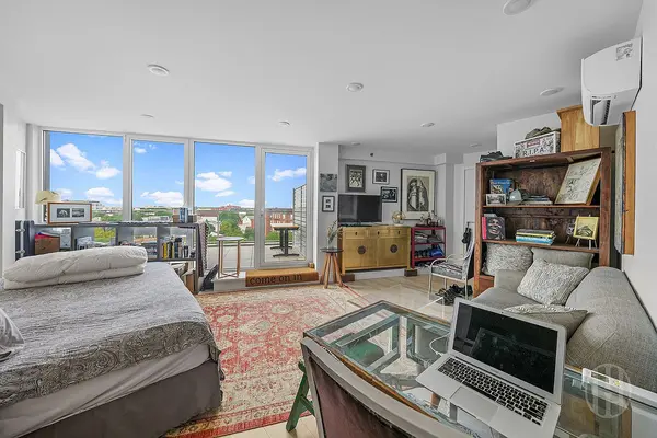 733 Ocean Pkwy #8A, Brooklyn, NY 11230-2389