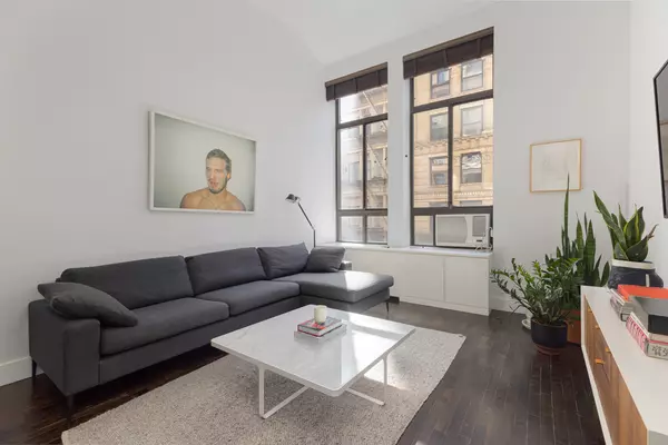 New York, NY 10003,39 E 12th St #308