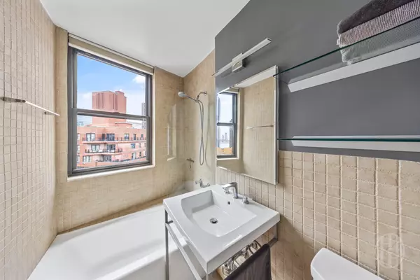 New York, NY 10016,225 E 36th St #14m