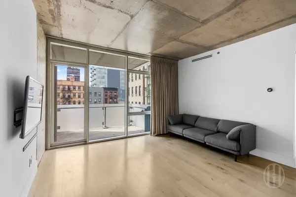 115 Norfolk St #503, New York, NY 10002