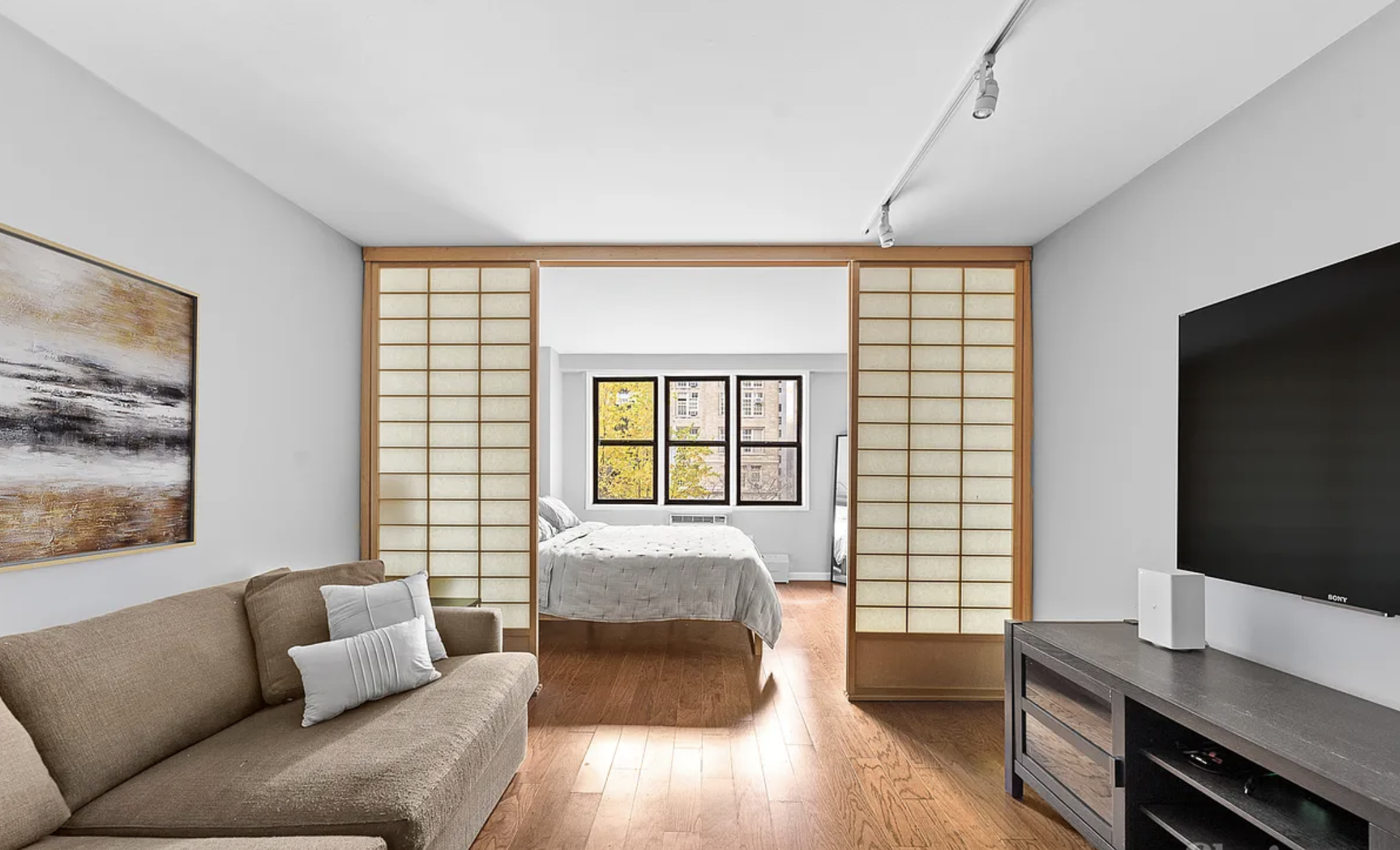 145 East 15th Street 6J Gramercy Park New York NY 10003