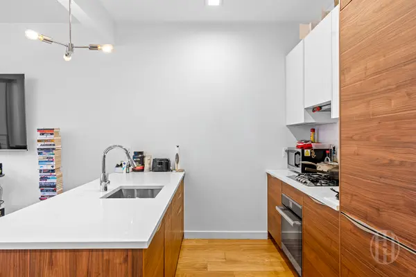 792 Classon Ave #3R, Brooklyn, NY 11238