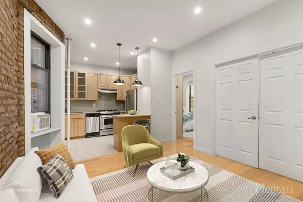 340 W 19th St #4, New York, NY 10011