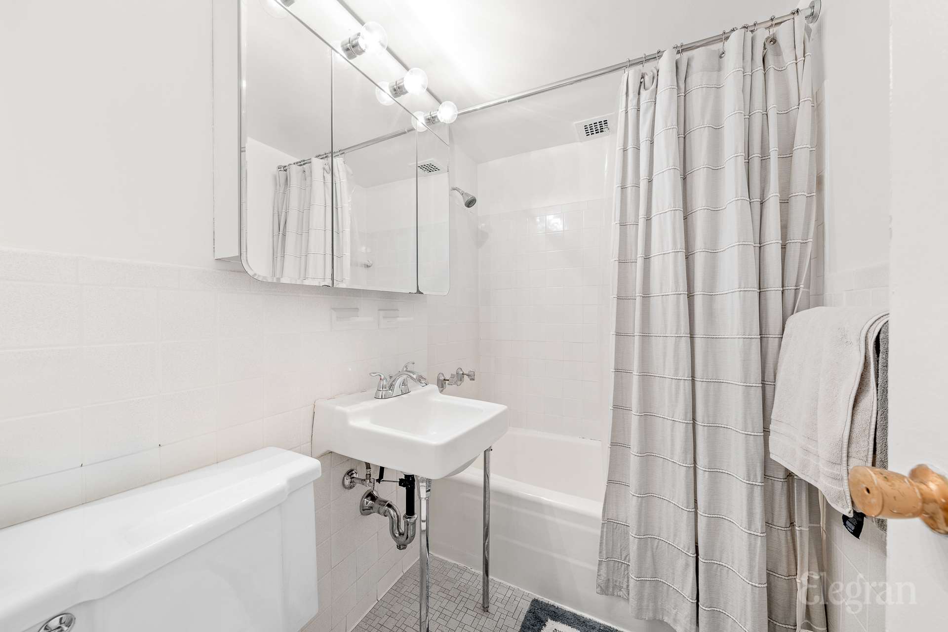 155 East 34th Street 2-P Murray Hill New York NY 10016
