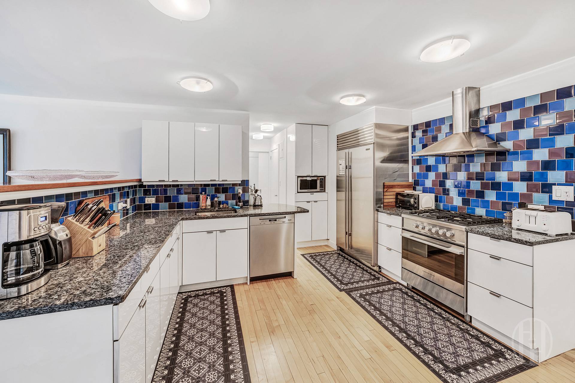 525 East 82nd Street Upper East Side New York NY 10028