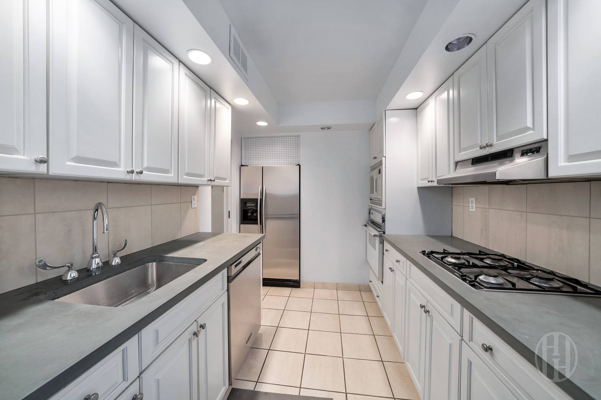 155 East 34th Street 16UT Murray Hill New York NY 10016