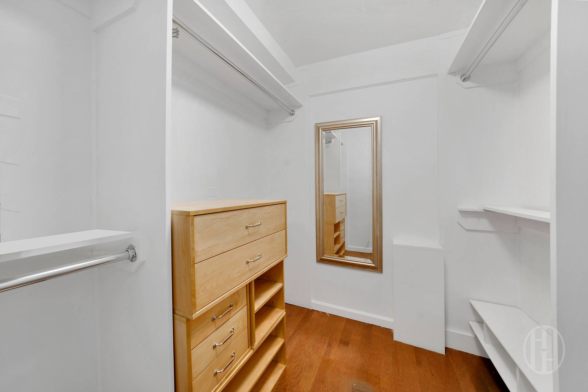 155 East 34th Street 16UT Murray Hill New York NY 10016