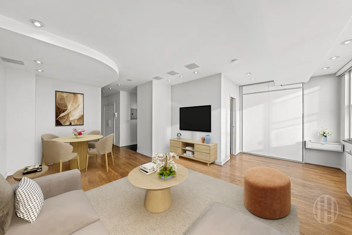 155 E 34th St #20K, New York, NY 10016