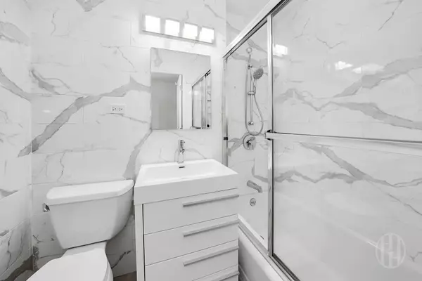 New York, NY 10016,305 E 40th St #10-W