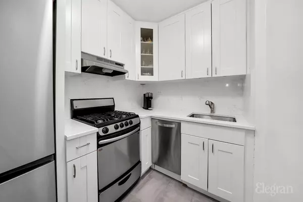 New York, NY 10016,305 E 40th St #10W