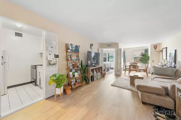 155 E 34th St #7-L, New York, NY 10016