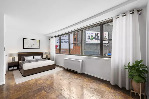 225 E 36th St #2P, New York, NY 10016