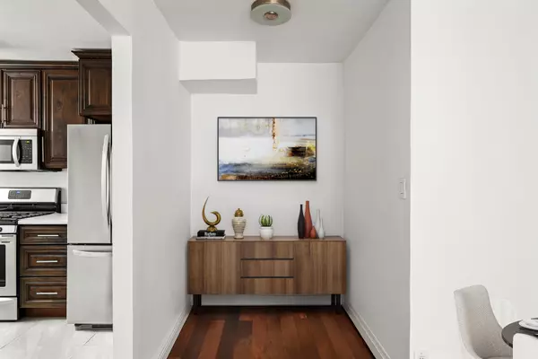 225 E 36th St #9-E, New York, NY 10016