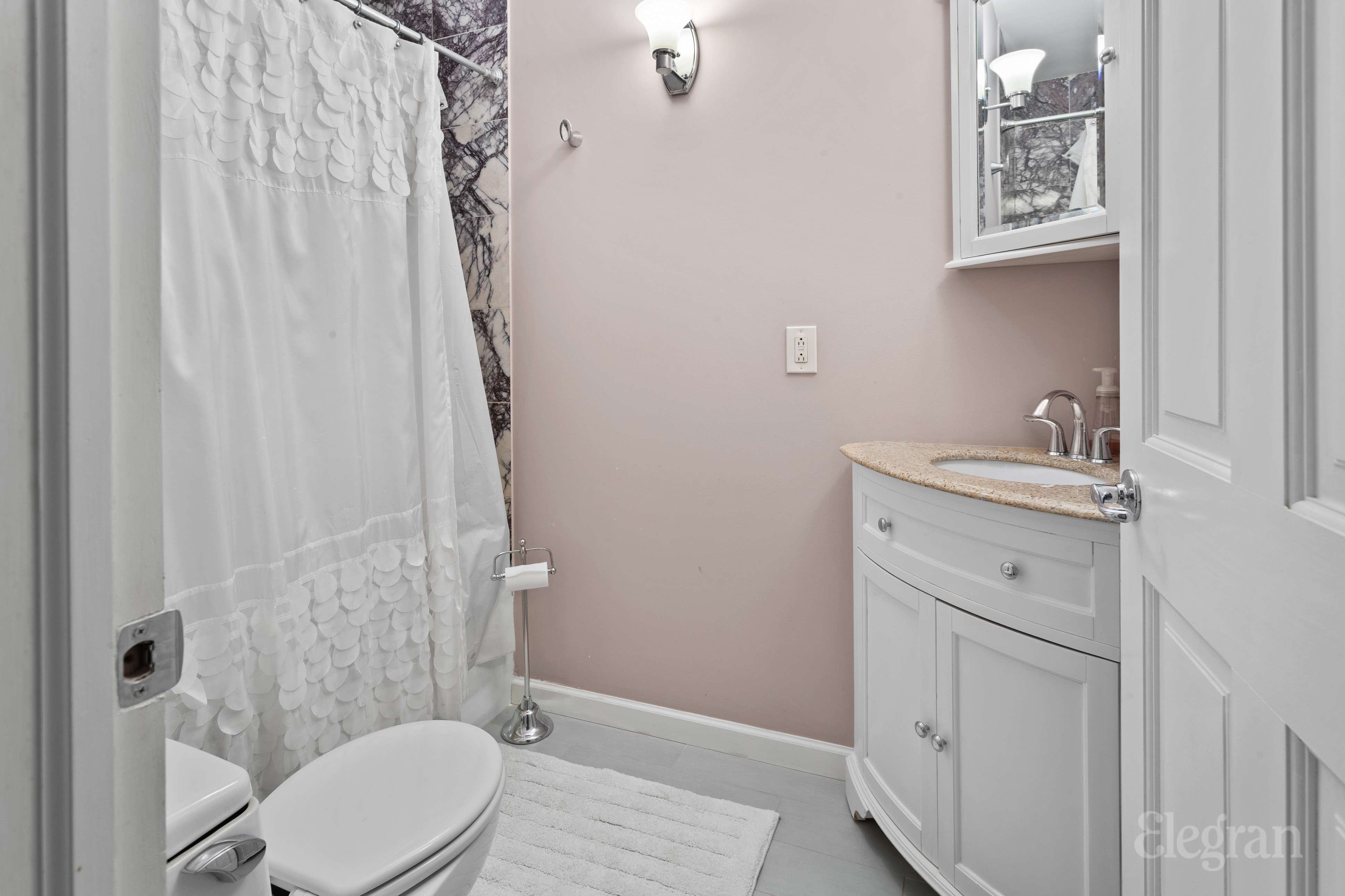 330 East 38th Street Murray Hill New York NY 10016