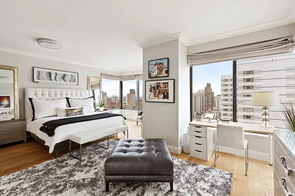 200 E 69th St #28B, New York, NY 10021