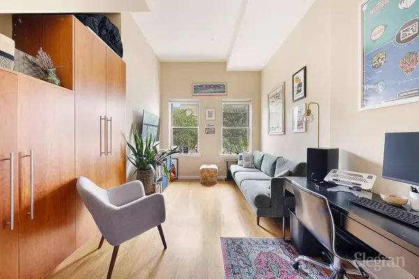 Brooklyn, NY 11222,240 Kingsland Ave #3R