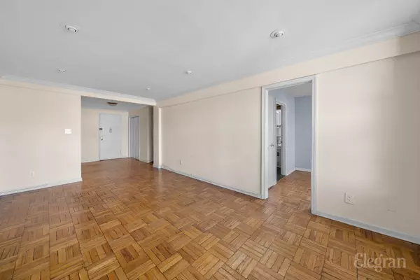 New York, NY 11375,67-50 Thornton Pl #1F