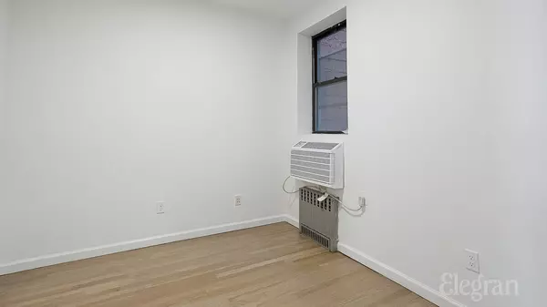 New York, NY 10002-2209,164 Orchard St #3E