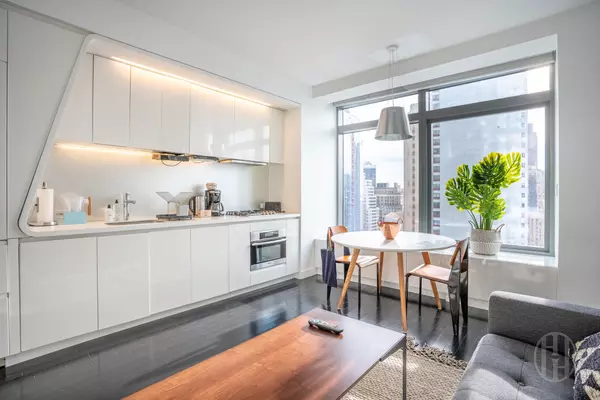 New York, NY 10006-1502,123 Washington St #27/28/29