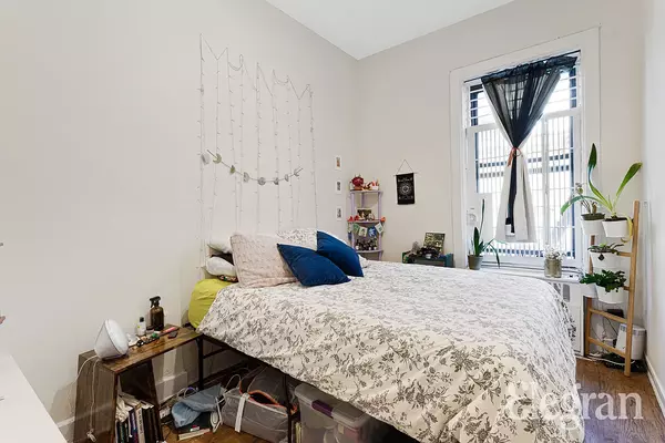 New York, NY 10024-5834,430 Amsterdam Ave #4A