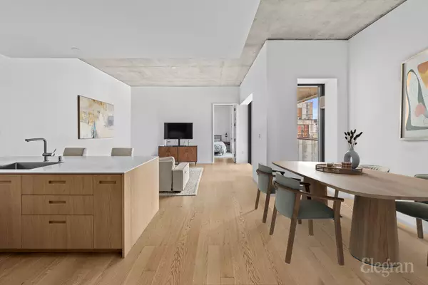 98 Front St #PH-2H, Brooklyn, NY 11201