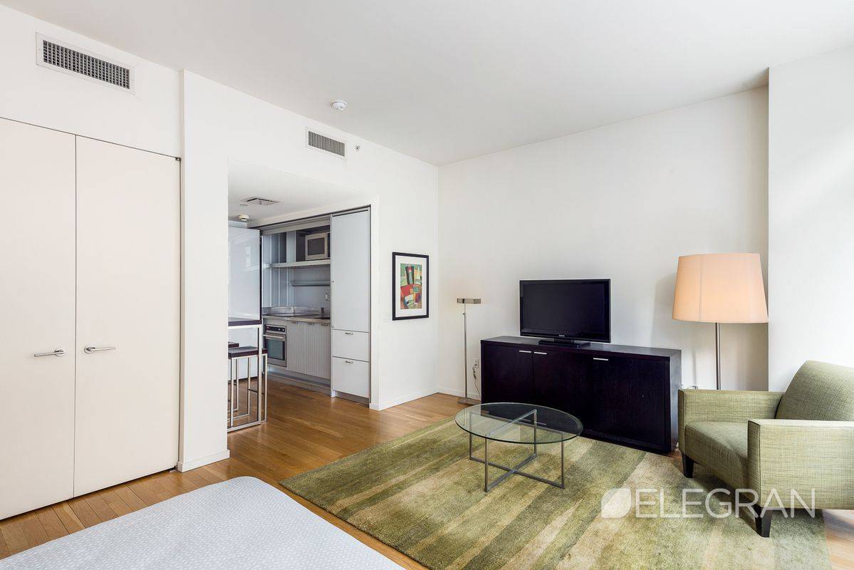 18 West 48th Street Midtown West New York NY 10036