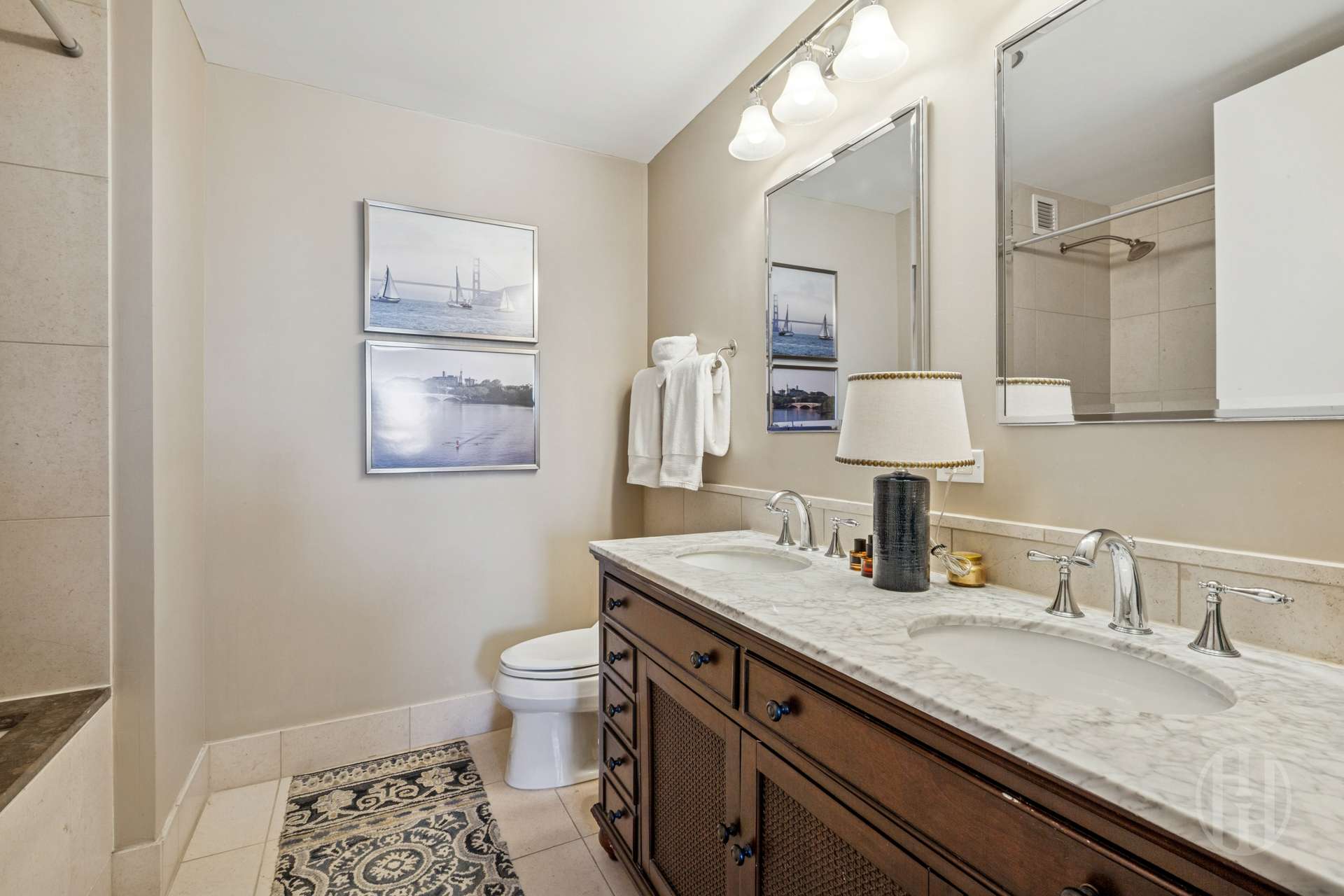 350 West 42nd Street 56C Clinton New York NY 10036