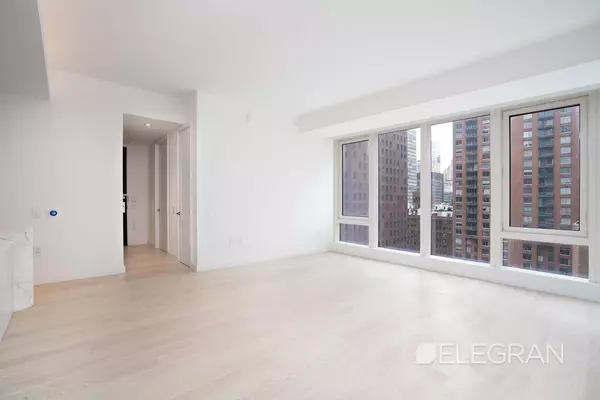 New York, NY 10022,138 E 50th St #18D