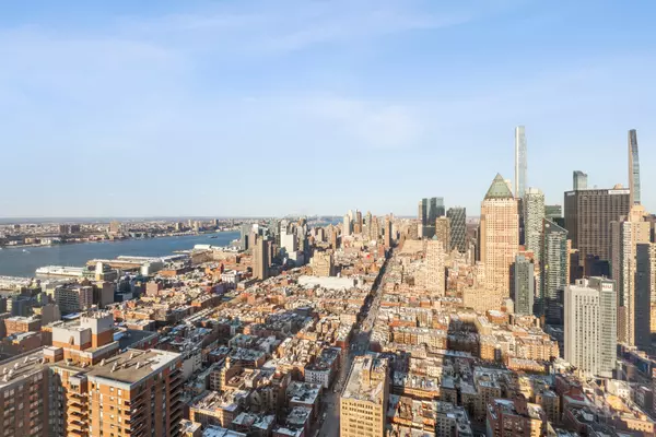 New York, NY 10036,350 W 42nd St #56C