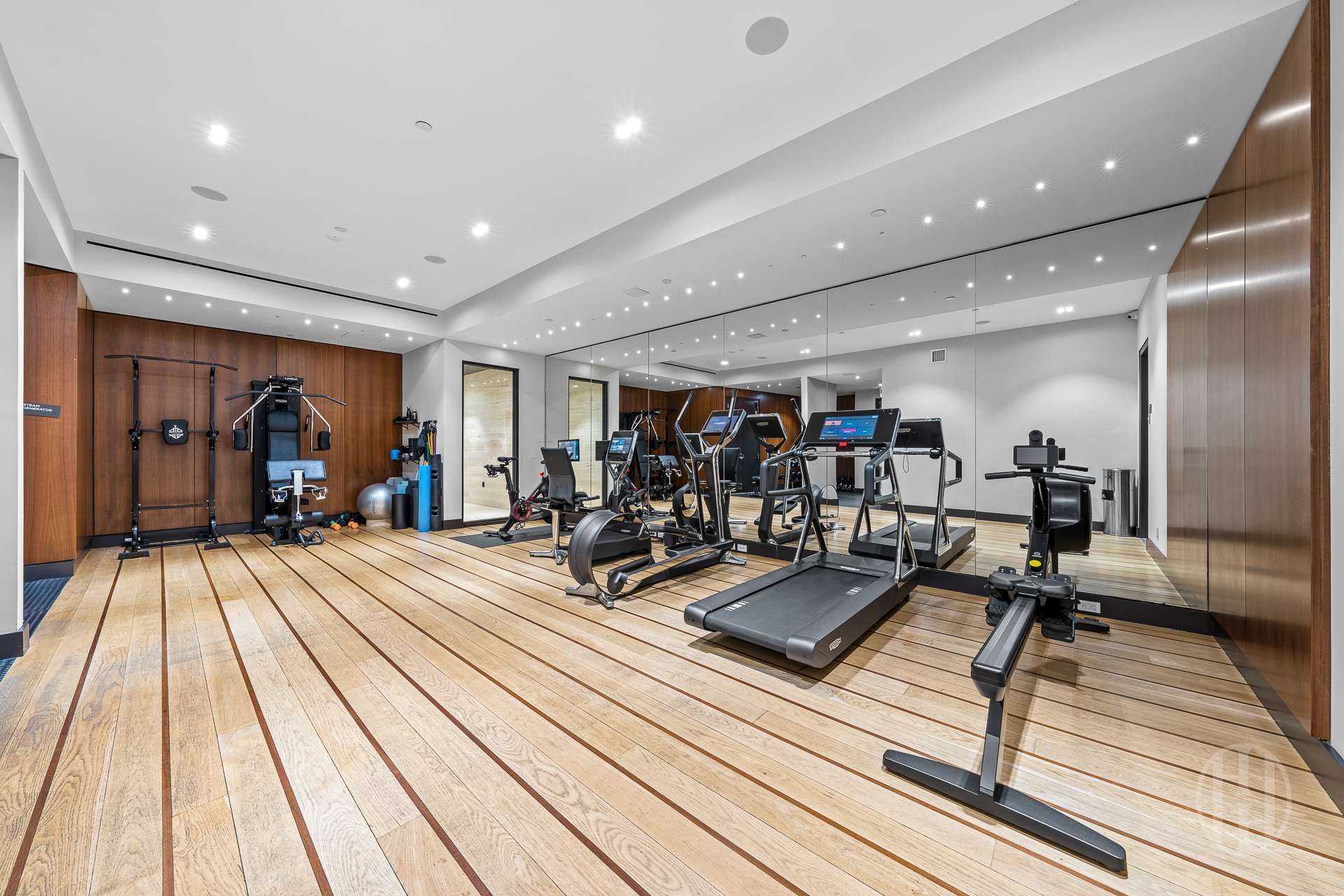 32 East 1st Street 4D E. Greenwich Village New York NY 10003