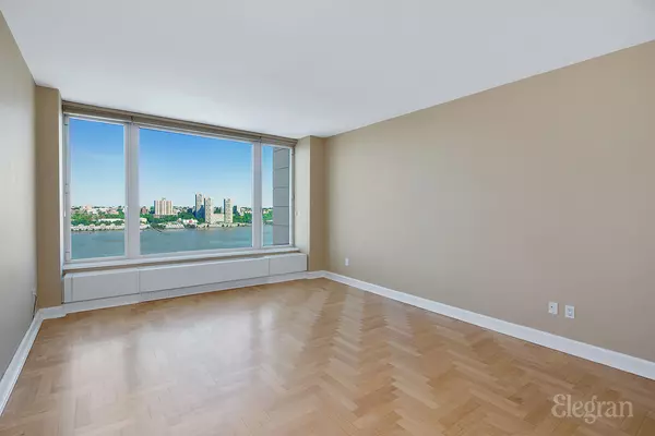 New York, NY 10023,240 Riverside Blvd #21B
